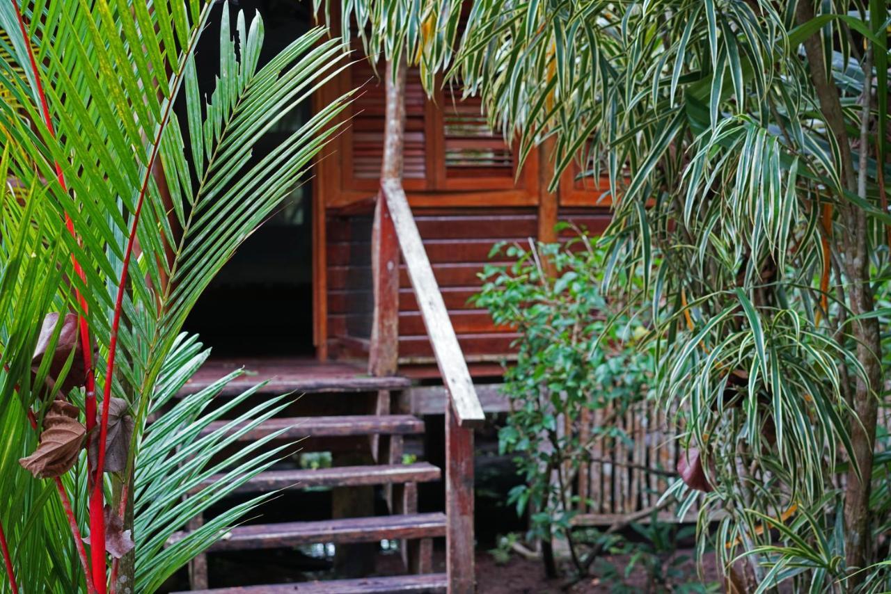 Casa Cayuco Eco-Adventure Lodge Bocas del Toro Exterior foto