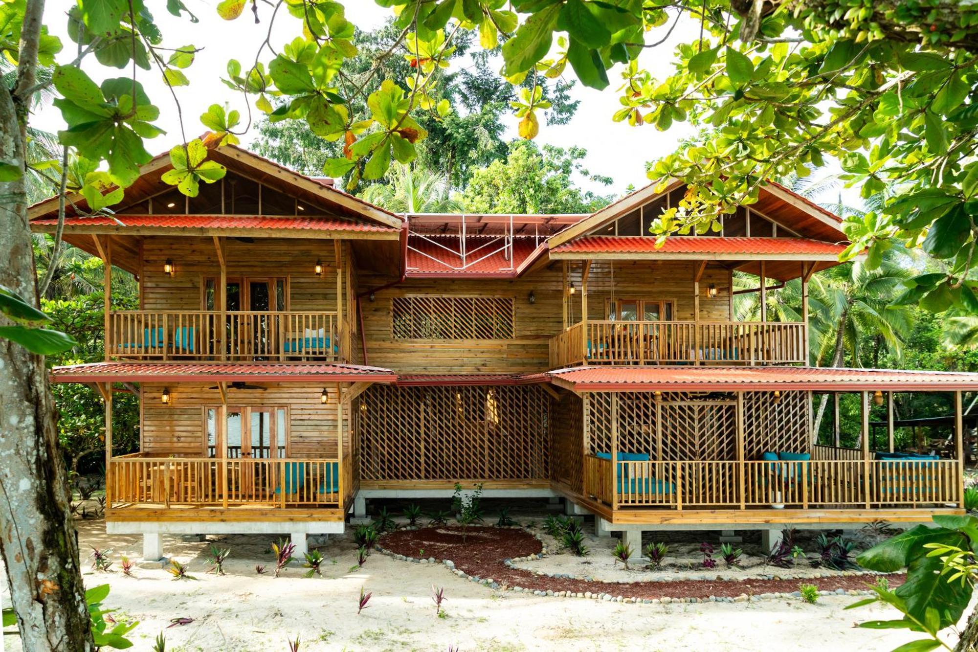 Casa Cayuco Eco-Adventure Lodge Bocas del Toro Exterior foto